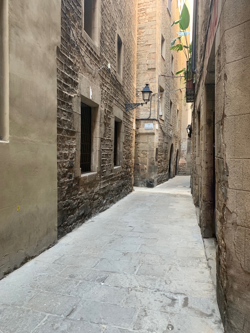 A narrow European alley